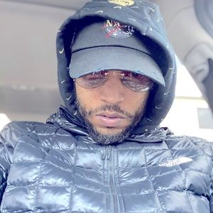 Meet your Posher, Ronald